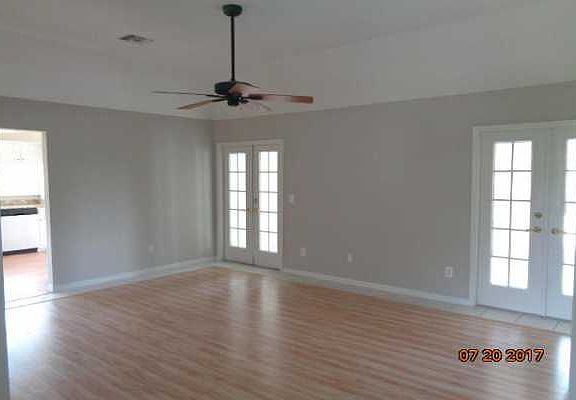 Home For Sale In Vero Beach Highlands