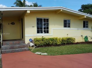 3281 S Lake Dr, Miami, FL 33155