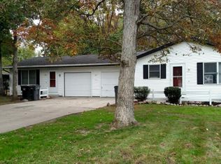 407 E Palm Dr #2, Syracuse, IN 46567
