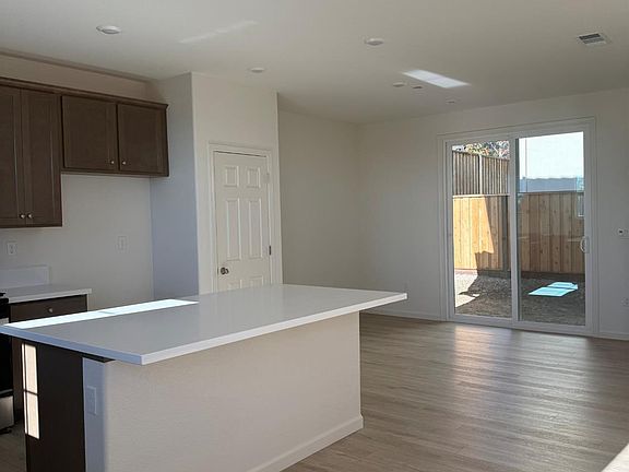 5th image of 4680 Rivertown Place