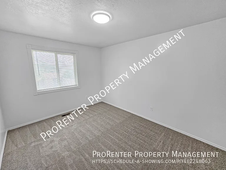 3099 W 8565 S — Photo 17
