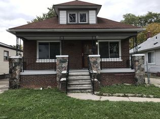 24837 Saxony Ave, Eastpointe, MI 48021