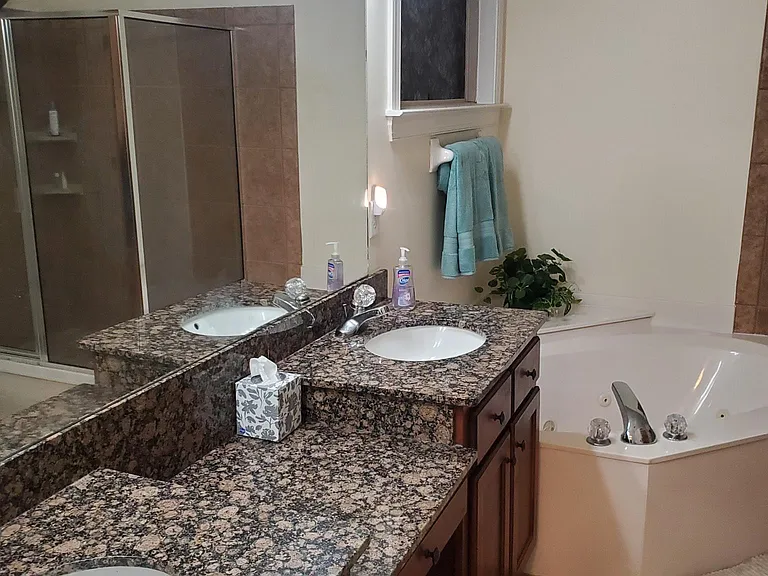 4806 Waterstone Dr — Photo 10