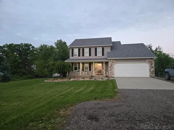 726 Brown City Rd, Imlay City, MI 48444