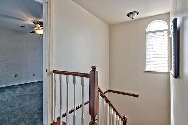 111 Park Pl — Photo 56