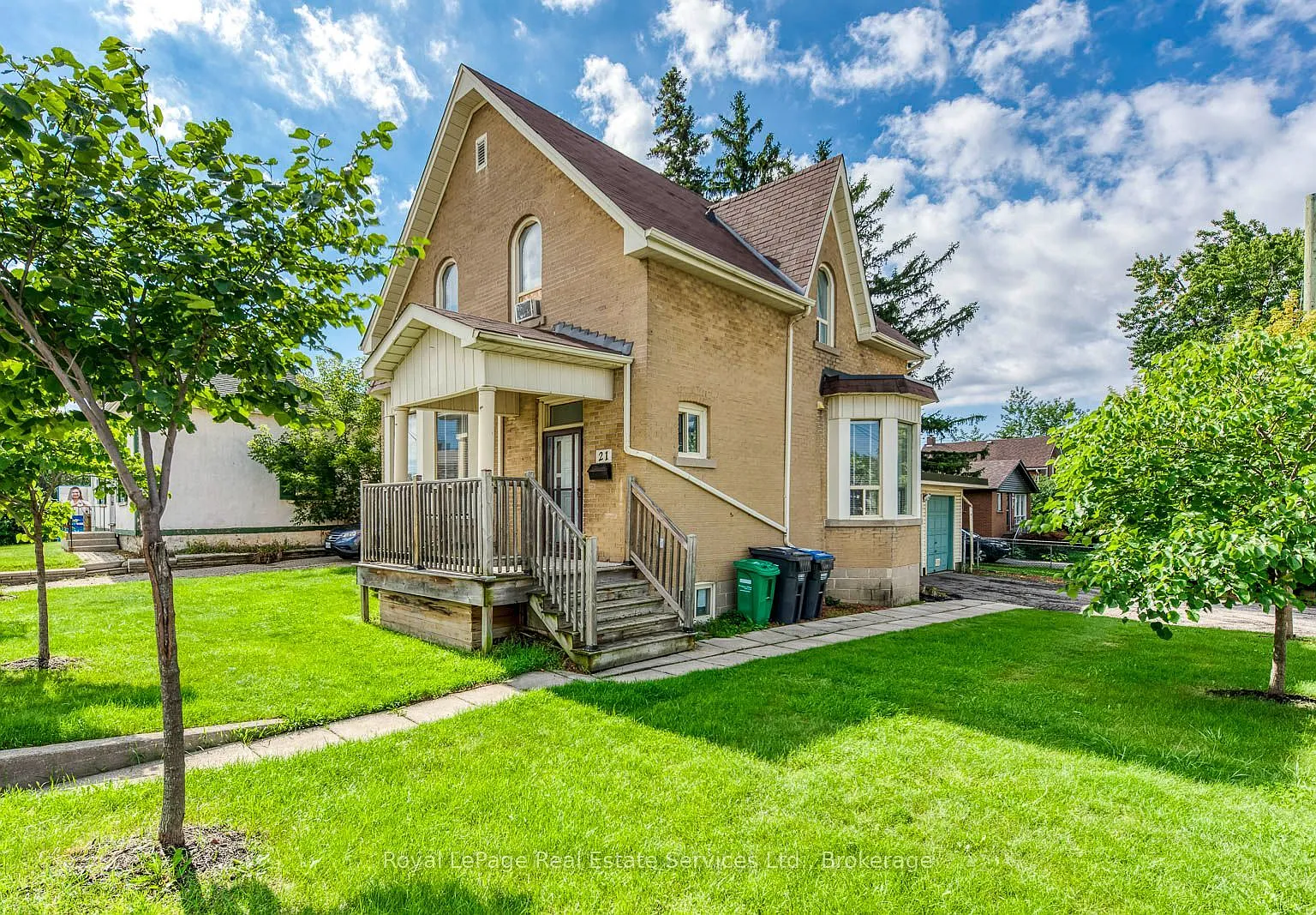 3 bed, $3,100 — Photo 2