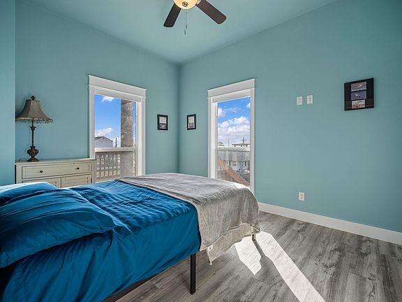 5th image of 1042 N Margaret Rd