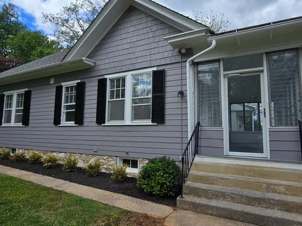 131 Shirley St, Winchester, VA 22601