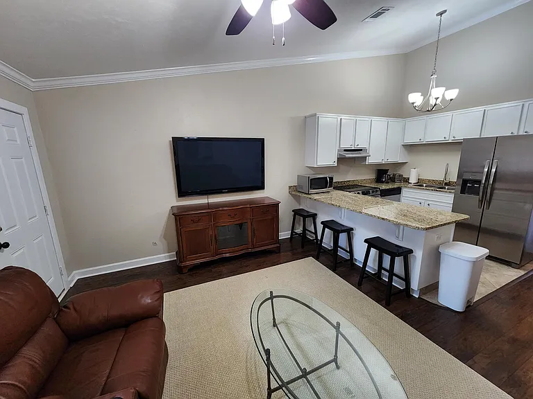 307 Hayden Rd #I — Photo 2