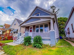 2059 W Vilter Ln, Milwaukee, WI 53204