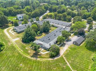 75 Page Rd UNIT 9, Bedford, MA 01730