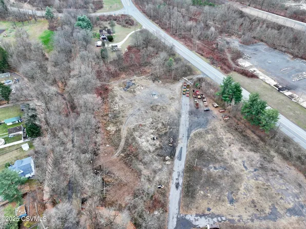 Old Excelsior Rd, Coal Township, PA 17866