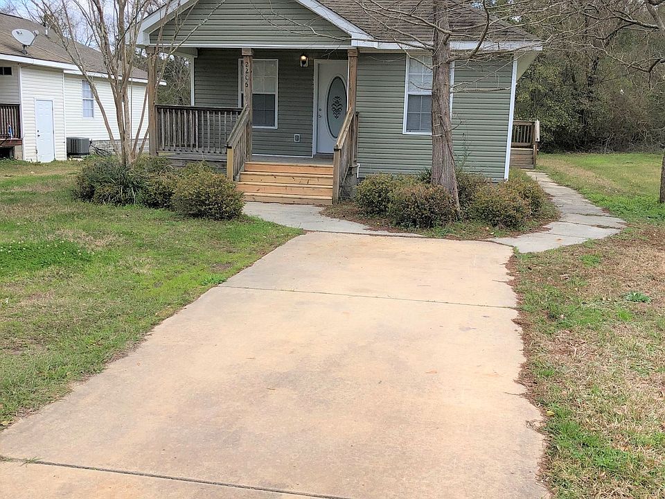 1st image of 2206 32nd Ave