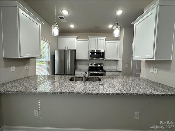 5th image of 8113 Alderton Ln