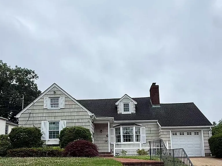 60 Highland Ave — Photo 1