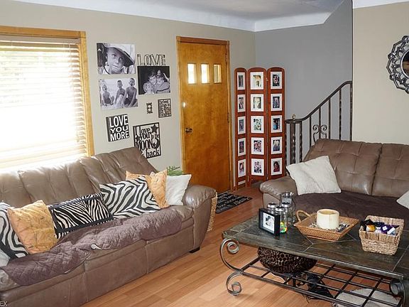 4th image of 5503 Eastview Dr