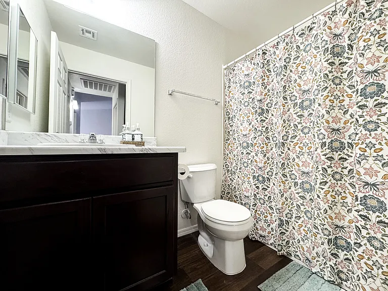 7176 E 38th Ln — Photo 16