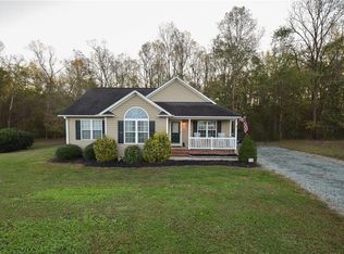 1379 Deercroft Ct, Graham, NC 27253