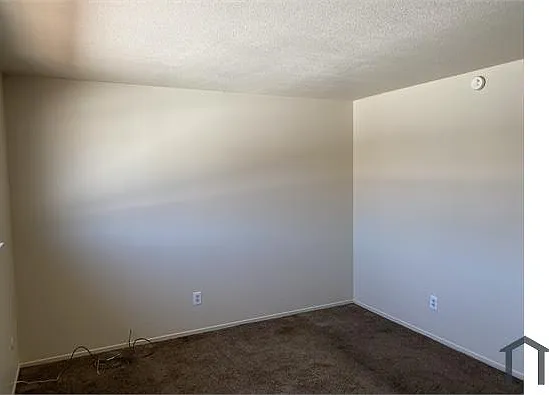 4223 Weymouth Ln — Photo 12