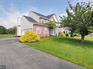 133 Muirfield Ct, Charles Town, WV 25414