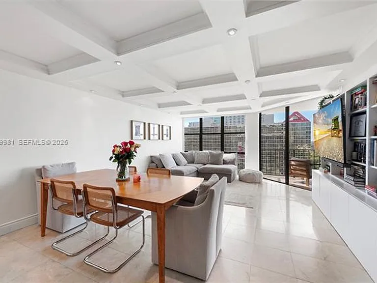 1915 Brickell Ave #C1612 — Photo 8