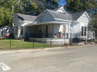 302 N Curran Ave, Picayune, MS 39466