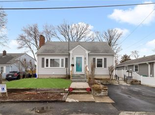 220 Central Ave, North Providence, RI 02904
