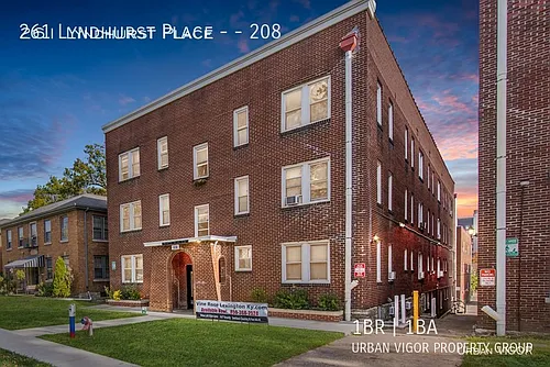 261 Lyndhurst Pl #208 Photo 1