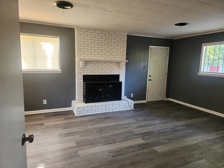 3580 Gowan Dr — Photo 9