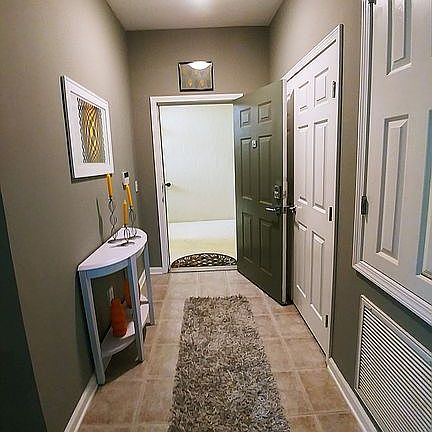 4th image of 7801 Point Meadows Dr Unit 1306