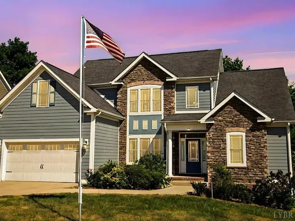 40 S Windsong Ct, Fishersville, VA 22939