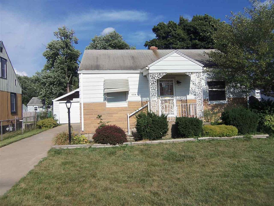 1st image of 836 S Sheridan St