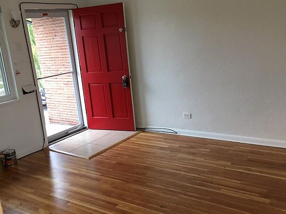 4th image of 2057 S Lincoln St