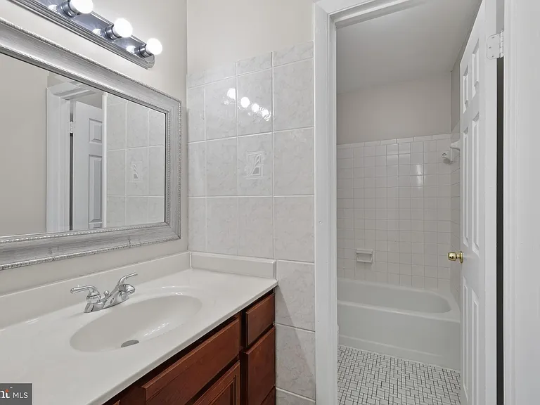 15063 Cherrydale Dr — Photo 26