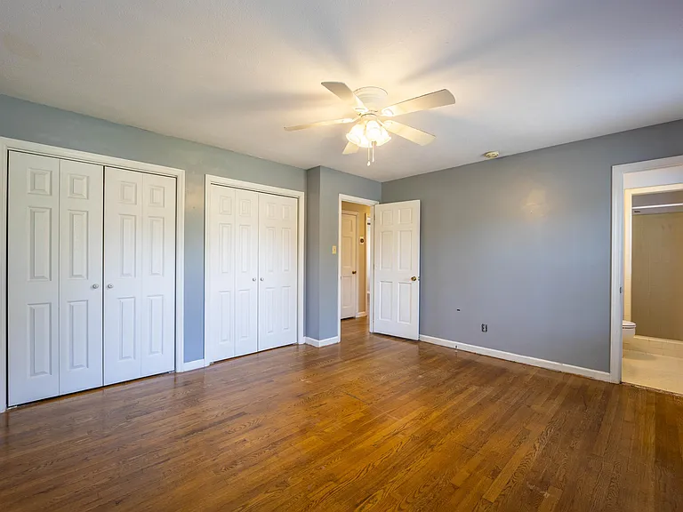 407 Holly Dr — Photo 16
