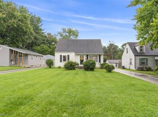 763 Tudor Ln, Youngstown, OH