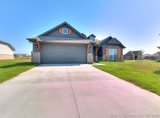3007 W Albuquerque Pl, Broken Arrow, OK 74011