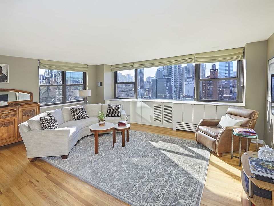 1st image of 1523 2nd Ave #17B