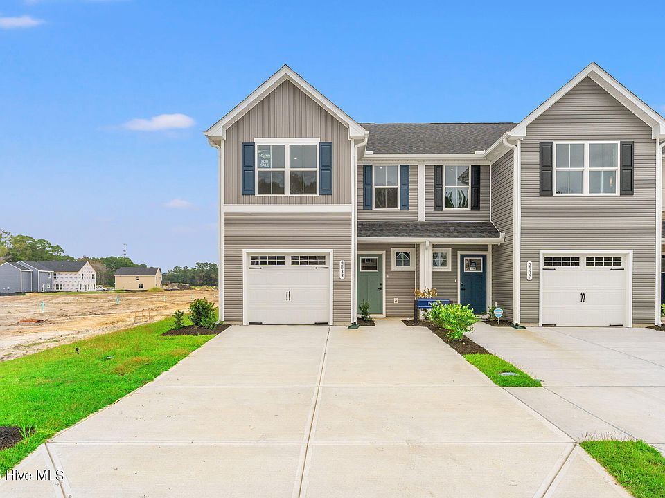 1st image of 2033 Lewis Creek Circle NE