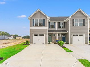 2033 Lewis Creek Cir NE, Winnabow, NC 28479