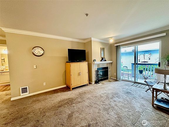 3rd image of 33020 10th Avenue SW #X104