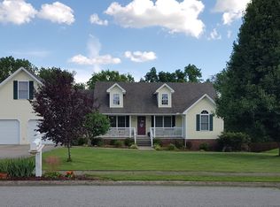 336 Ridgeview Dr, Berea, KY 40403