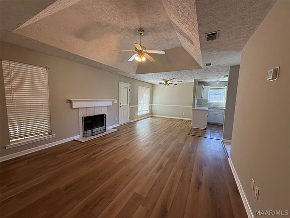 2nd image of 96 Foxdale Rd