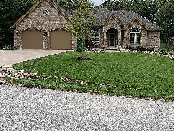 2nd image of 20002 Crest View Dr