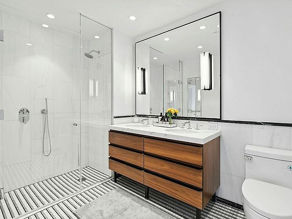 5th image of 368 3rd Ave APT 12C