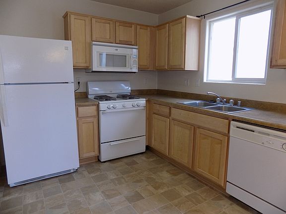 2nd image of 2536 Sarita Ave NW