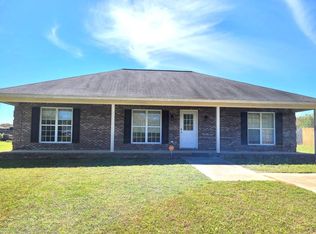 5 Moore Rd, Fort Mitchell, AL 36856