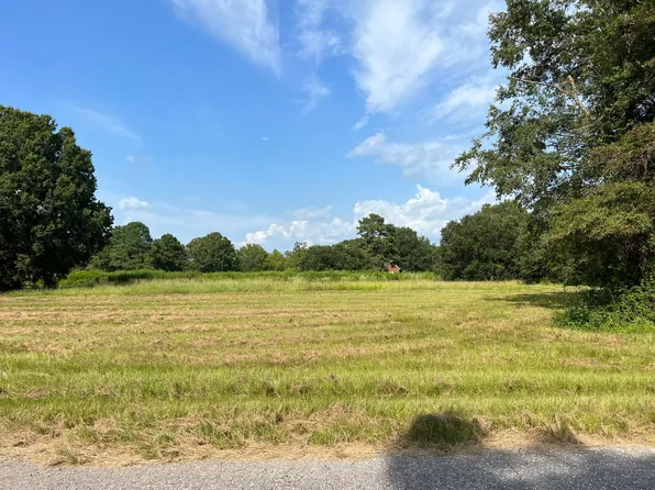 1176 Fishing Pl, Summerton, SC 29148