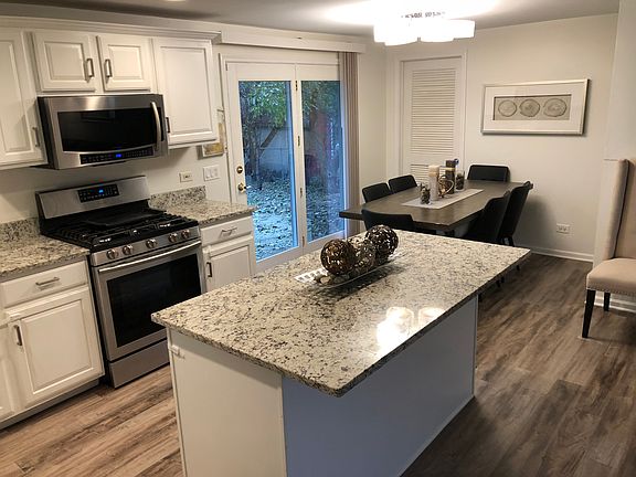 4th image of 1322 Kingston Ln