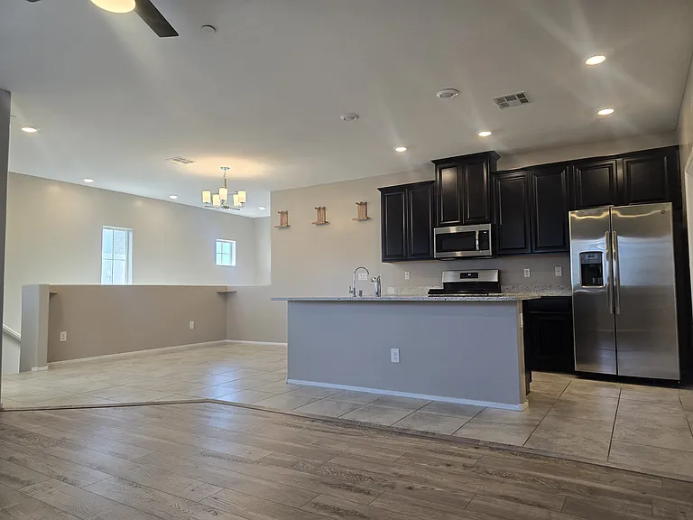 2861 Sunflower Days Ave #2147 — Photo 4